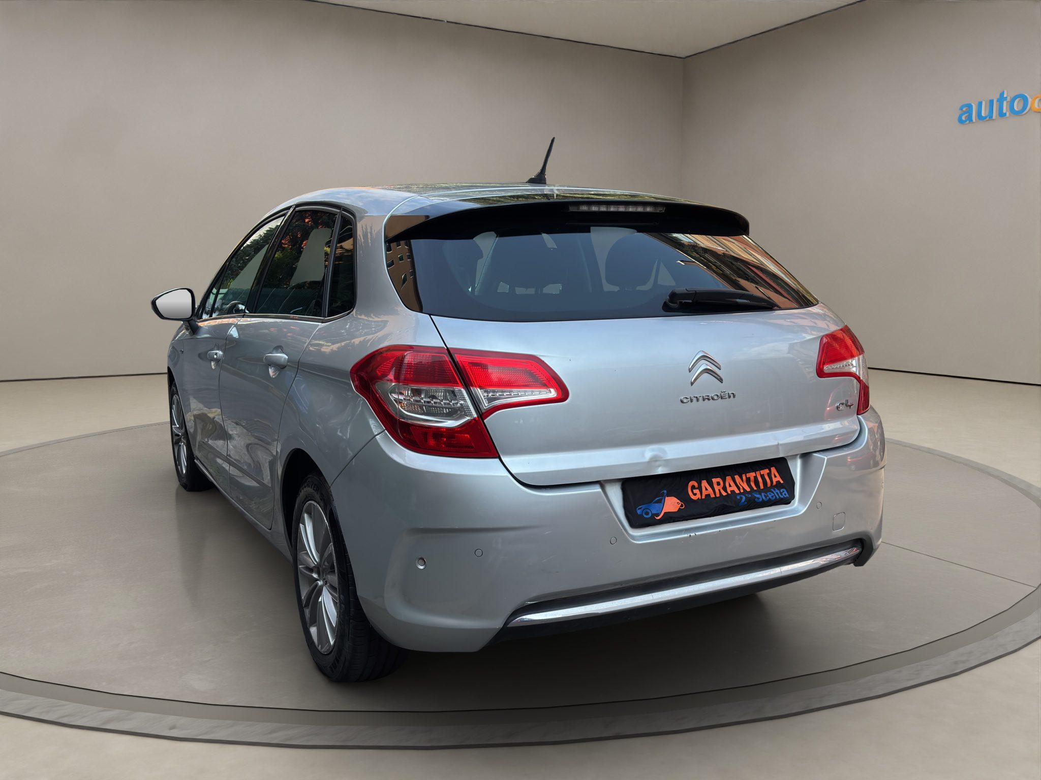 CITROENC4GPLNEOPAT_04_converted
